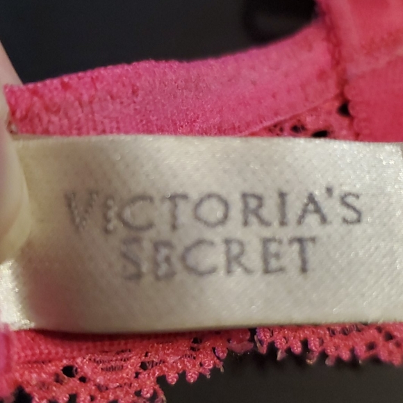 Hot pink Victoria's Secret Bra - Sz 34C - Picture 10 of 11